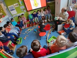 Monsieur Moustache - Champis